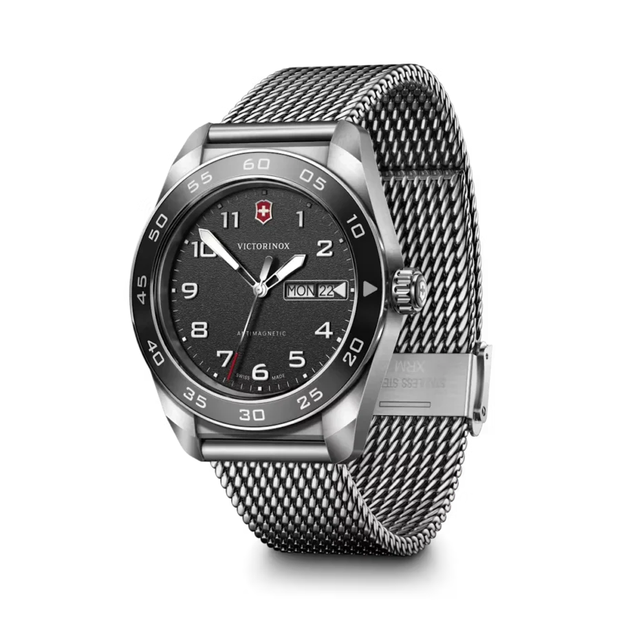 Victorinox Swiss Army Quartz - Image 3