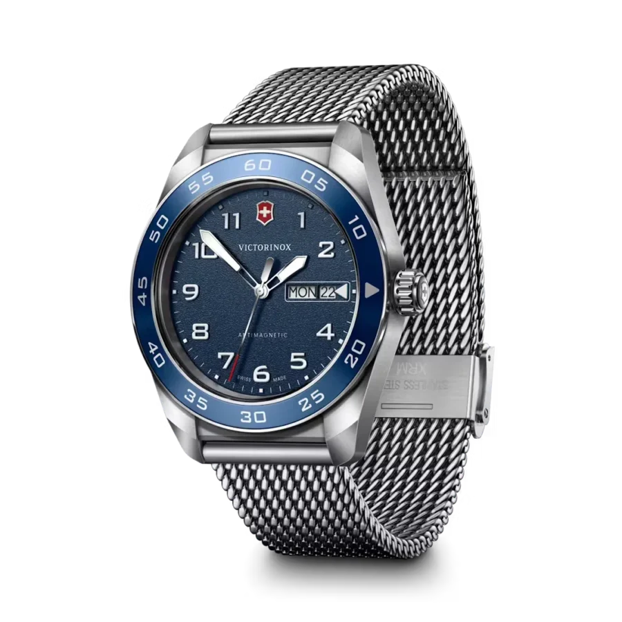 Victorinox Swiss Army Quartz - Image 3