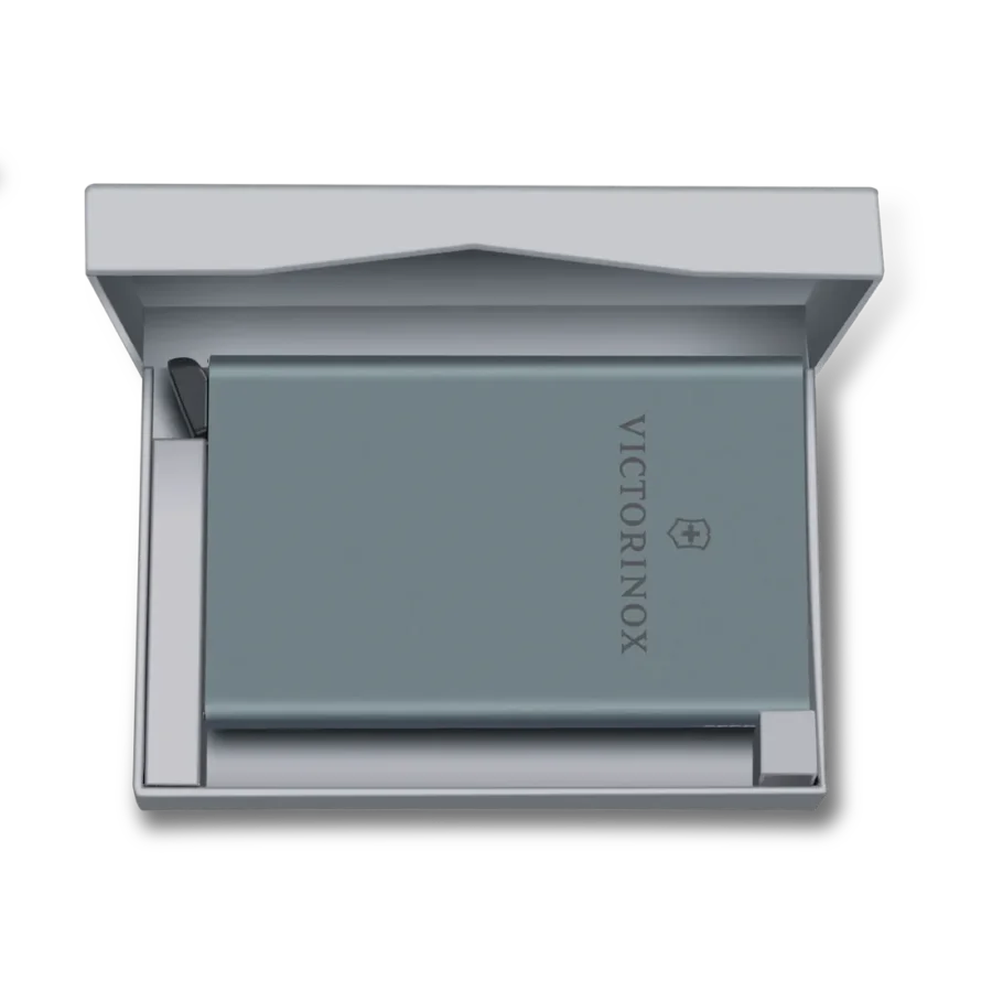 Victorinox Altius Secrid Essential Card Wallet - Image 7