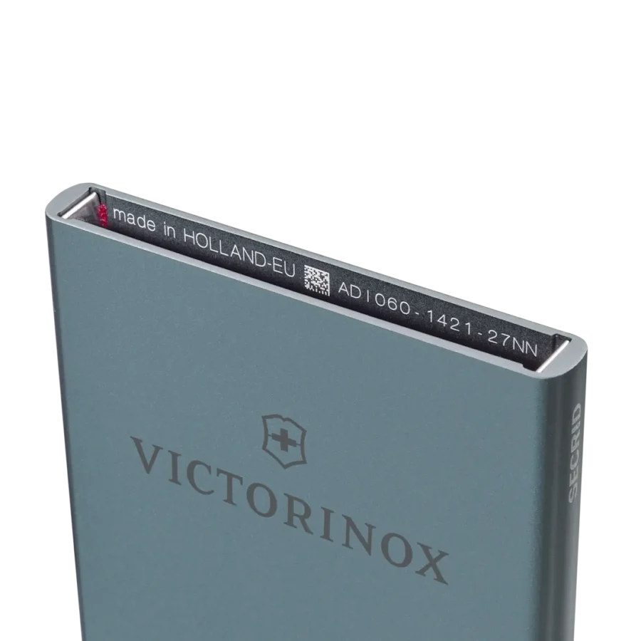 Victorinox Altius Secrid Essential Card Wallet - Image 4