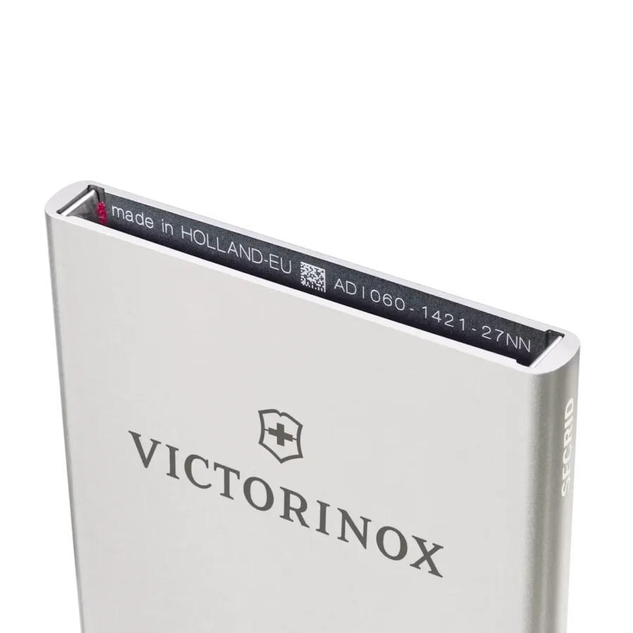 Victorinox Altius Secrid Essential Card Wallet - Image 4