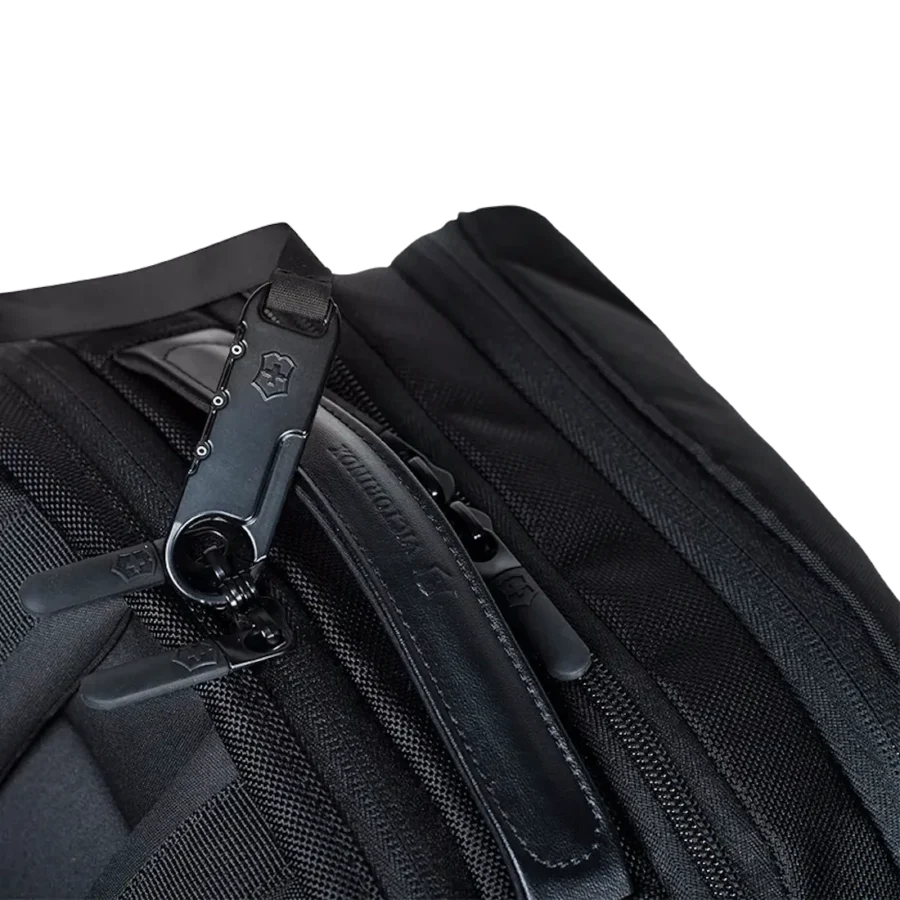 Victorinox Altmont Professional Deluxe Travel Laptop Backpack - Image 10